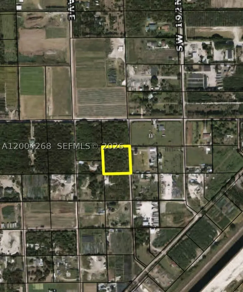 15300 SW 193