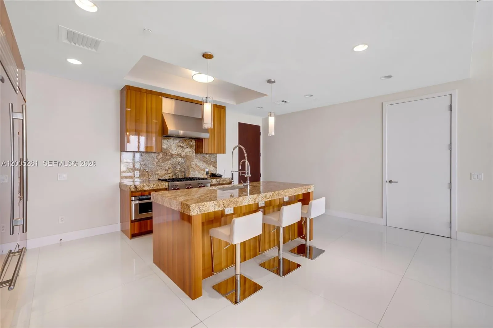 9701 Collins Ave #805S