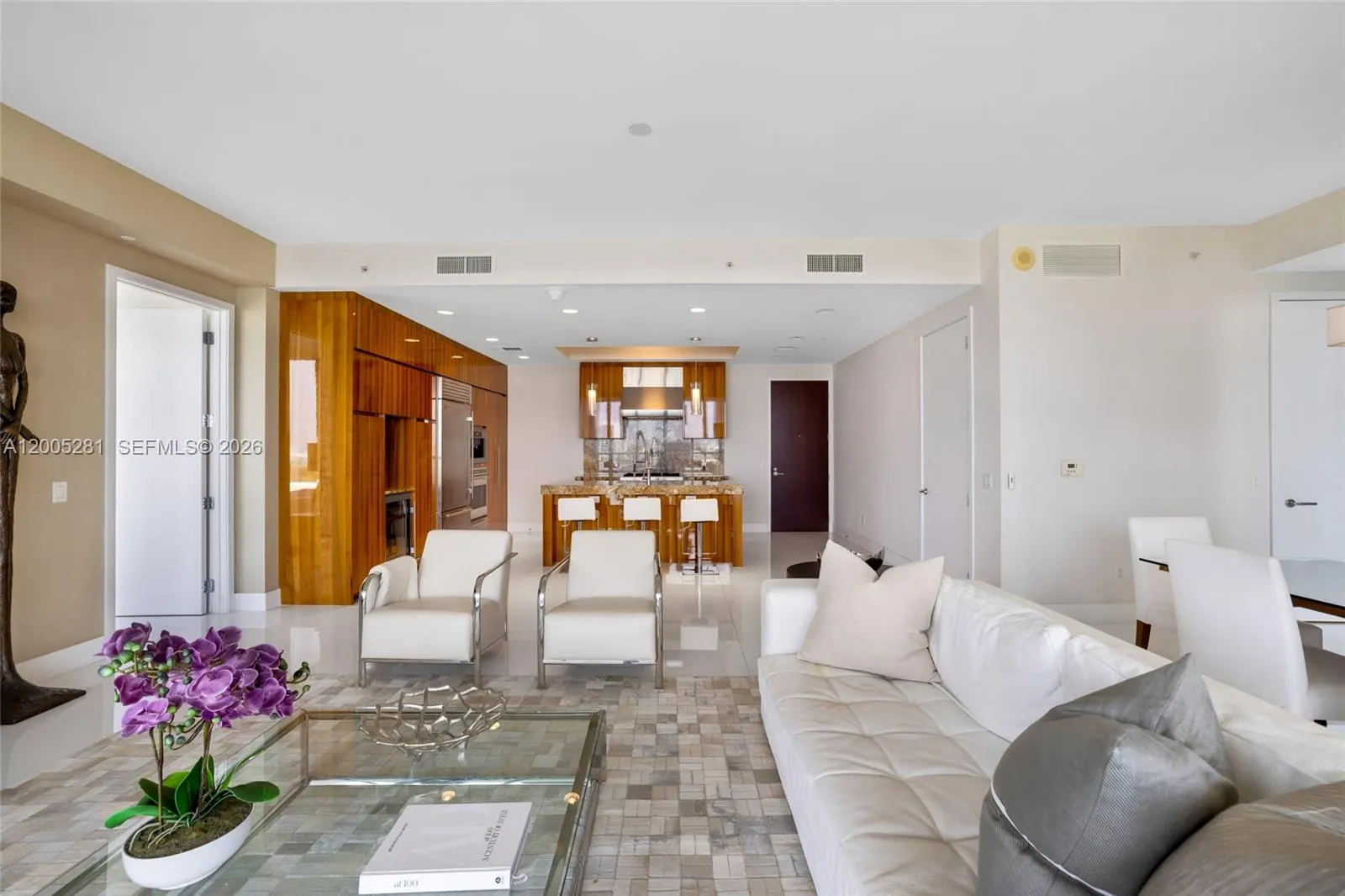9701 Collins Ave #805S