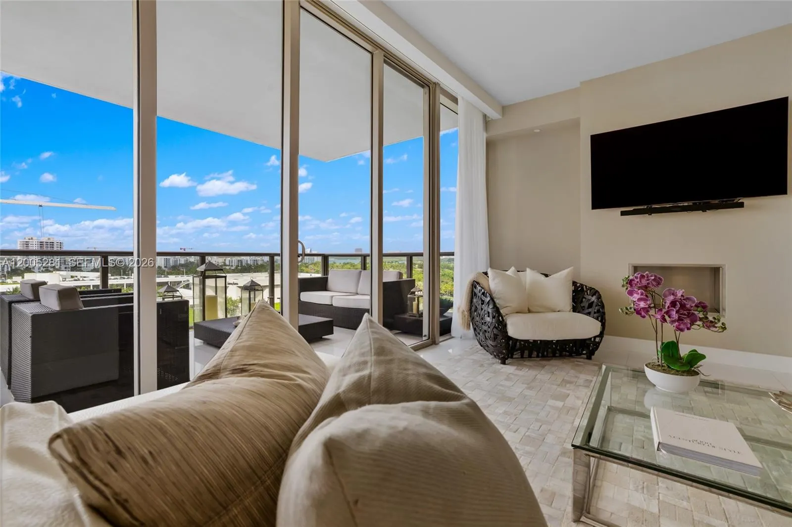 9701 Collins Ave #805S