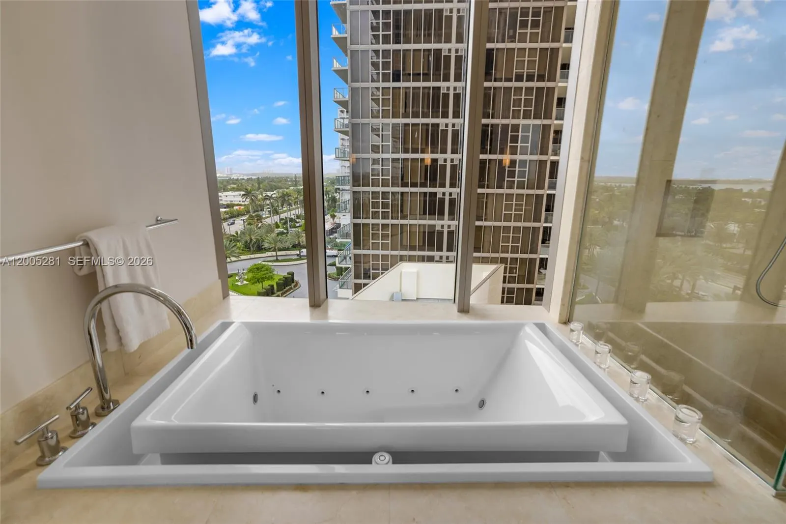 9701 Collins Ave #805S