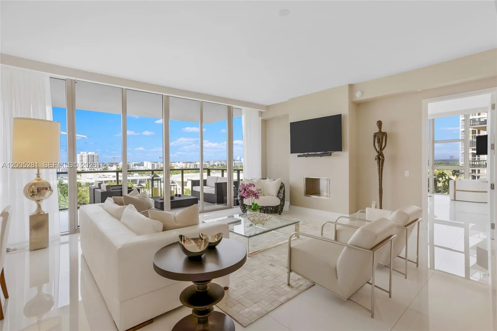 9701 Collins Ave #805S