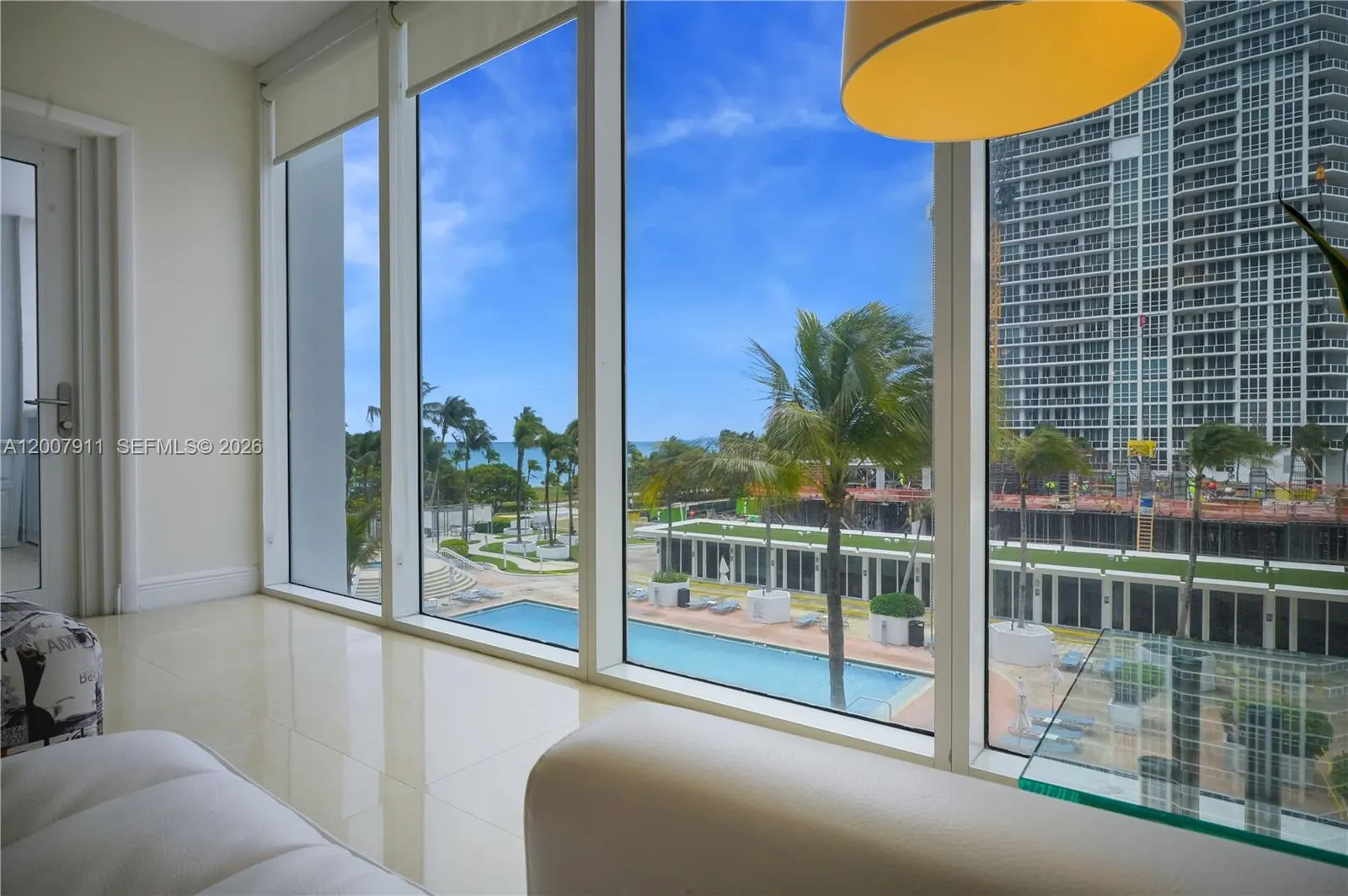 10275 Collins Ave #315