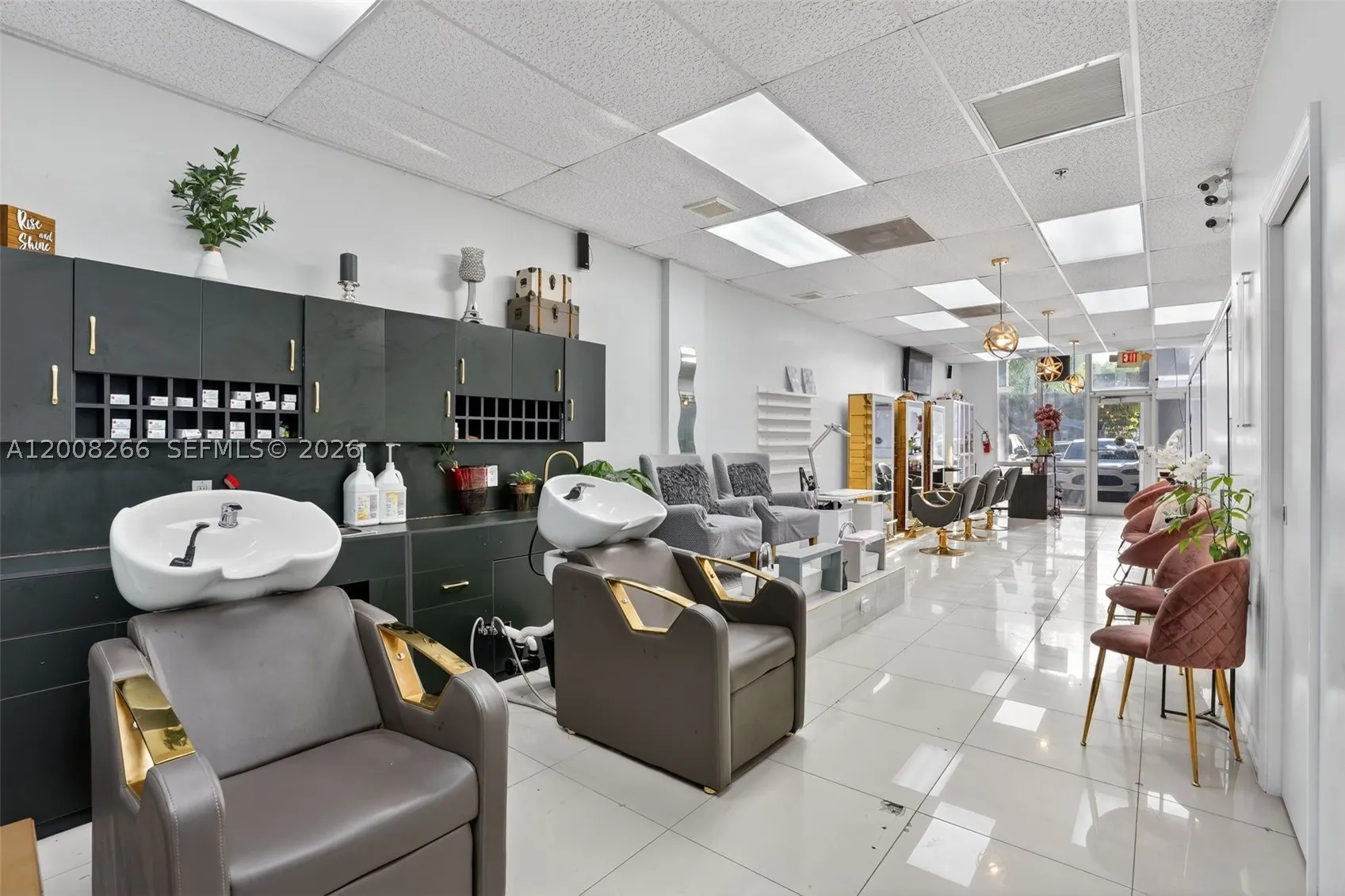 Beauty Salon For Sale On West Kendall