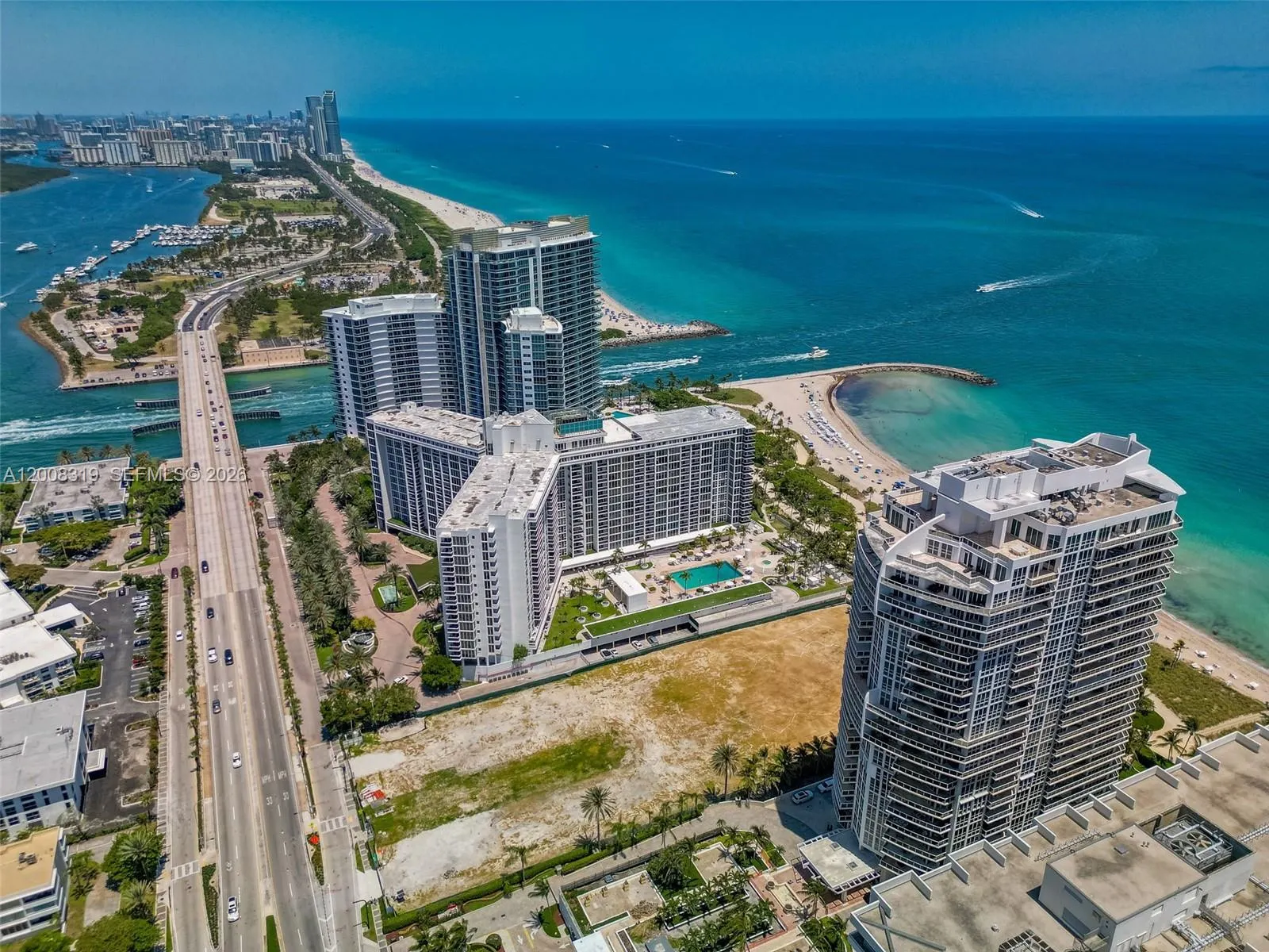 10225 Collins Ave #2004