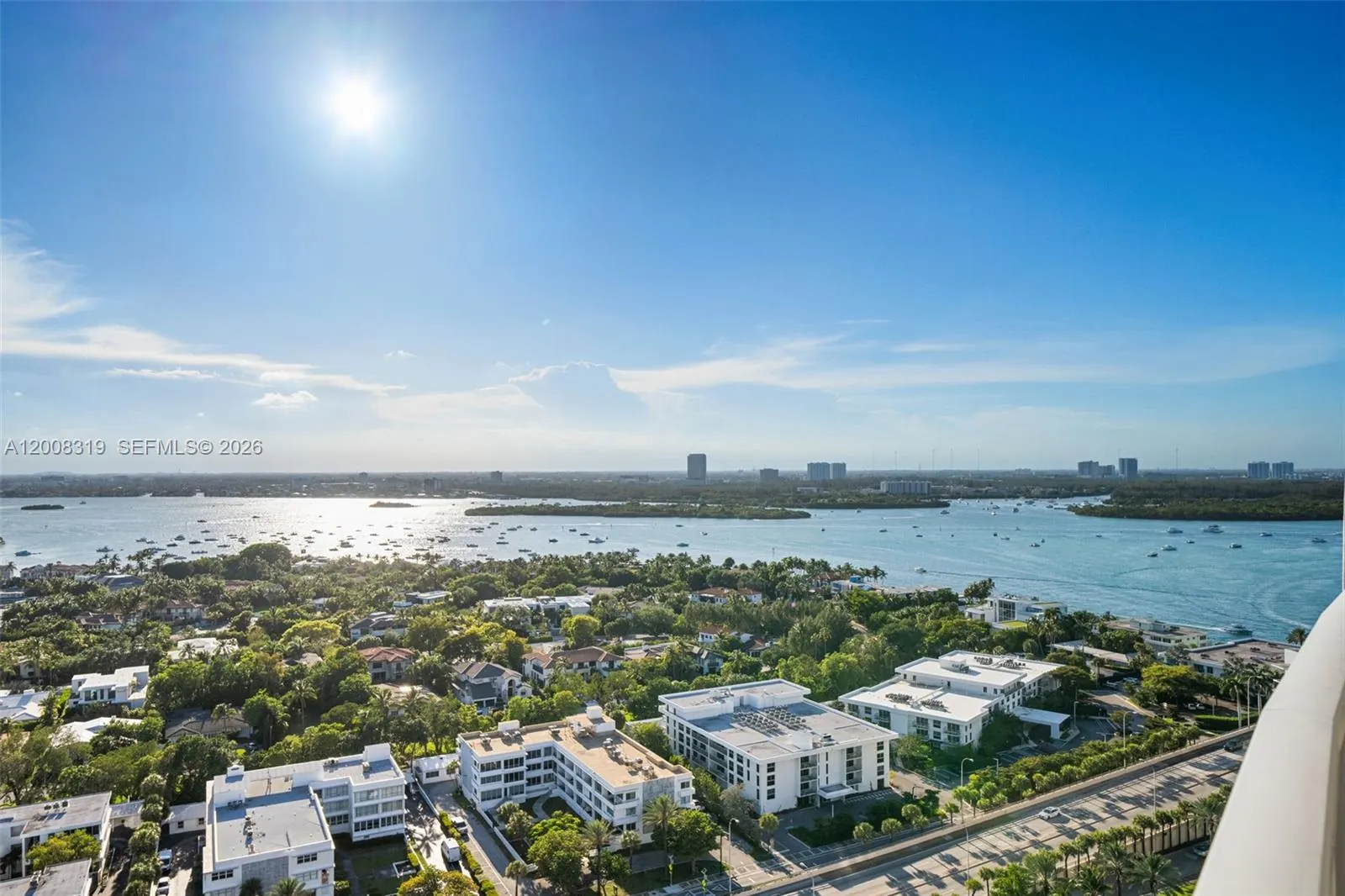 10225 Collins Ave #2004