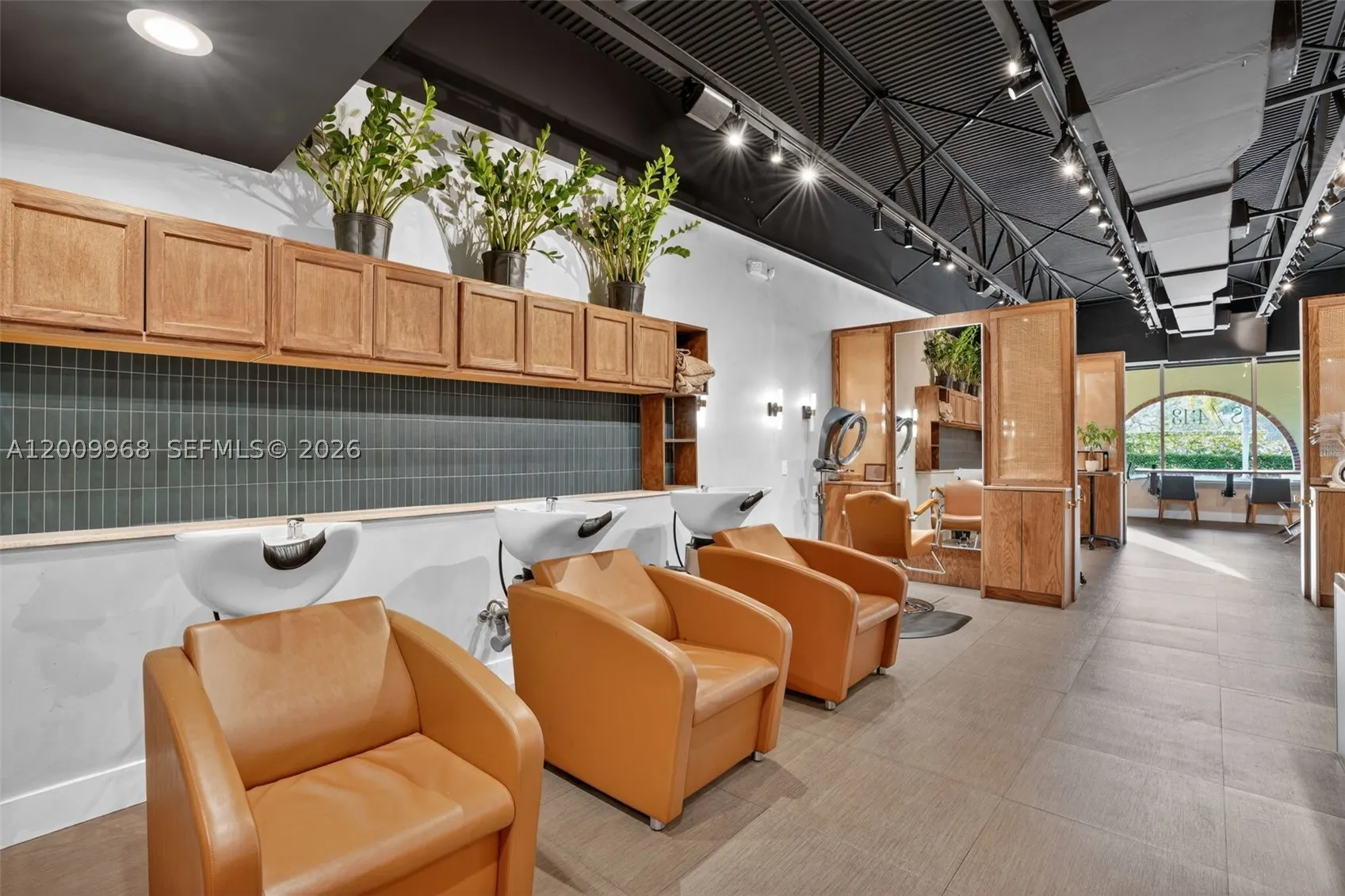 Turnkey Beauty Salon & Spa For Sale In Palmetto Bay
