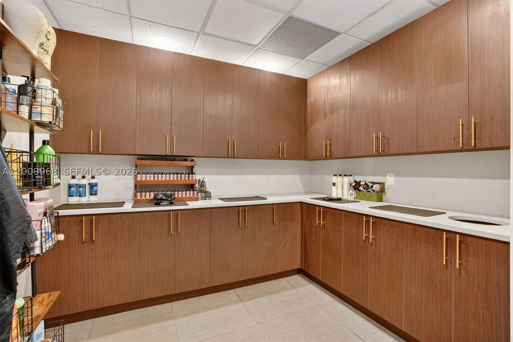 Turnkey Beauty Salon & Spa For Sale In Palmetto Bay