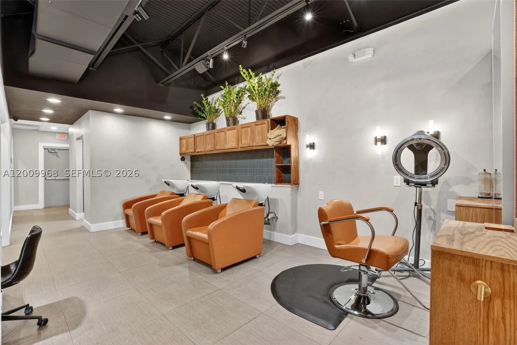 Turnkey Beauty Salon & Spa For Sale In Palmetto Bay