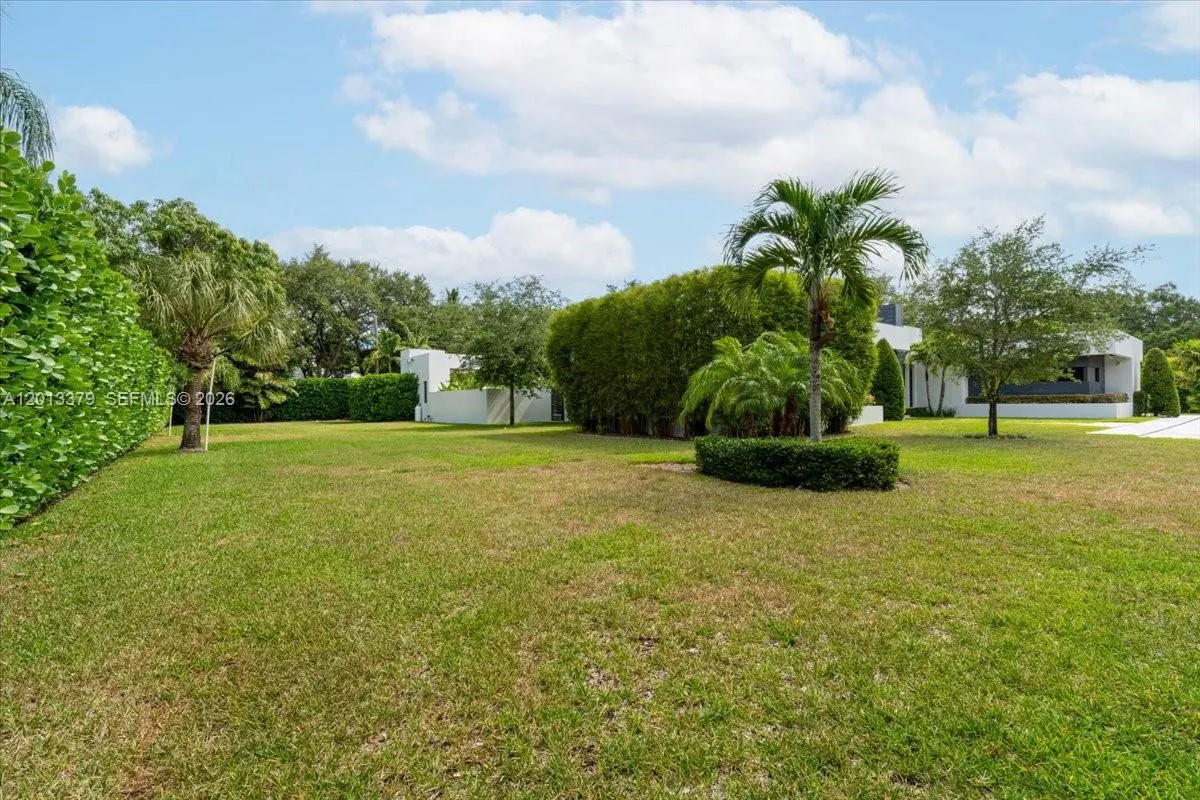6785 SW 99th Ter