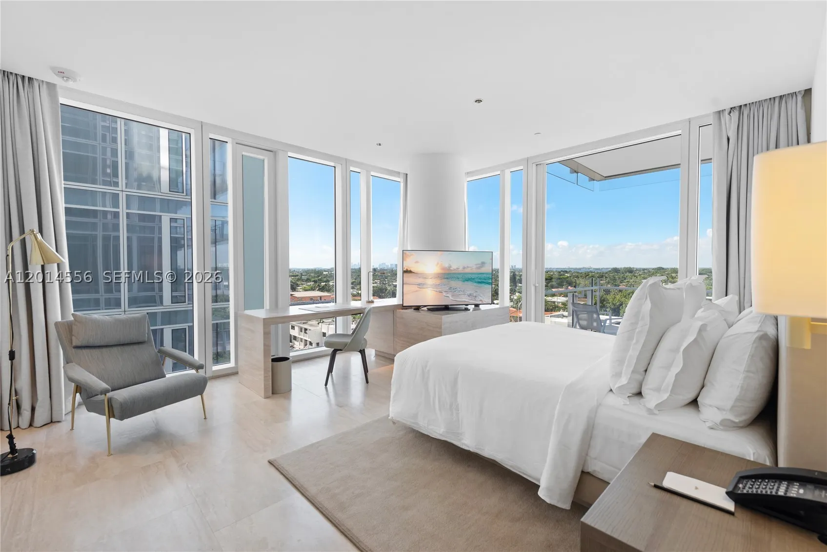 9111 Collins Ave #N-712