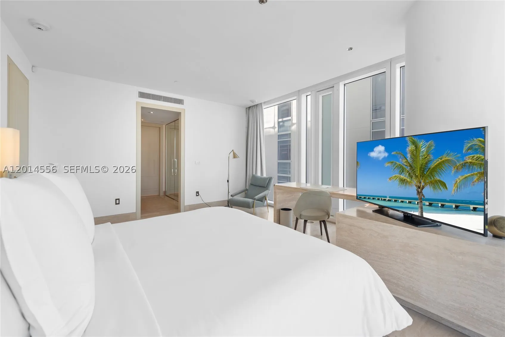 9111 Collins Ave #N-712
