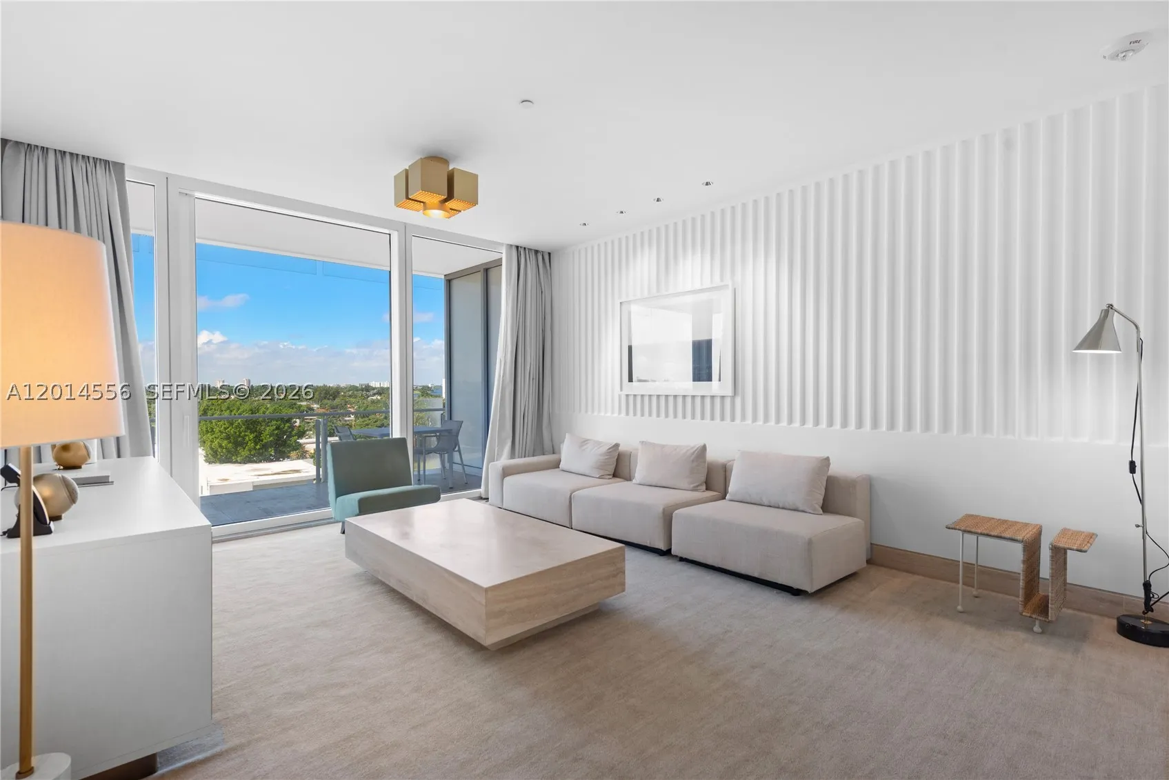 9111 Collins Ave #N-712