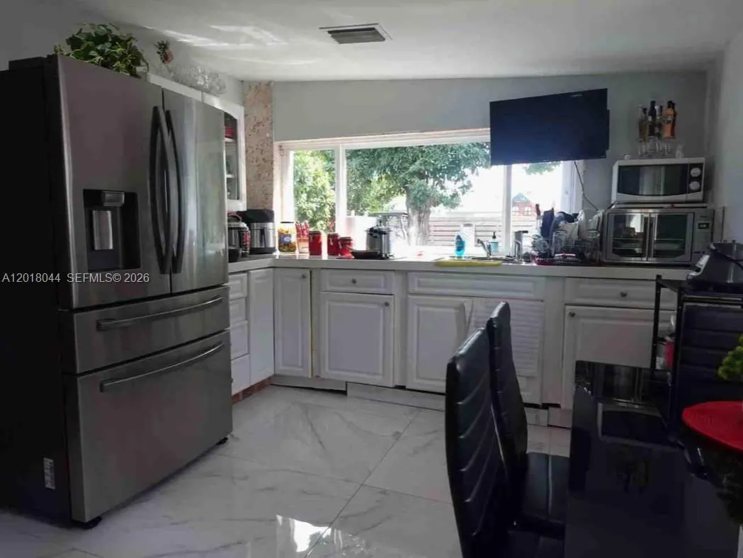 9260 SW 164th St