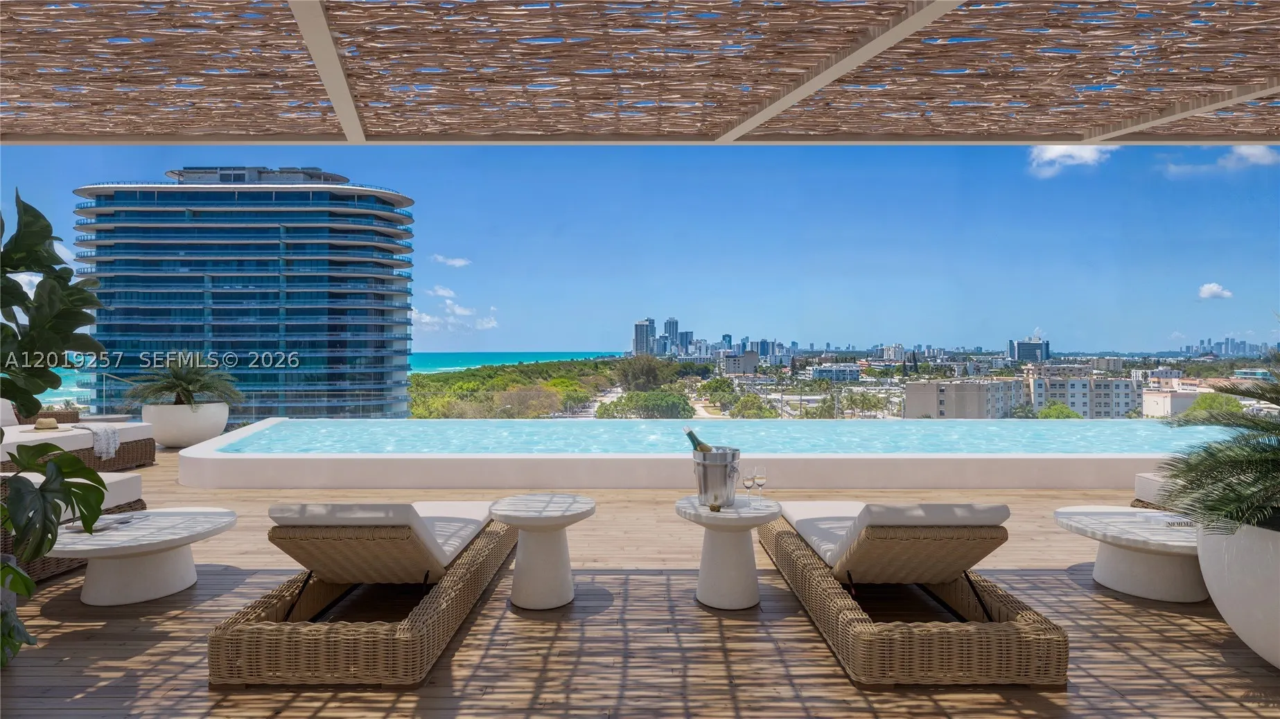 8800 Collins Ave #207