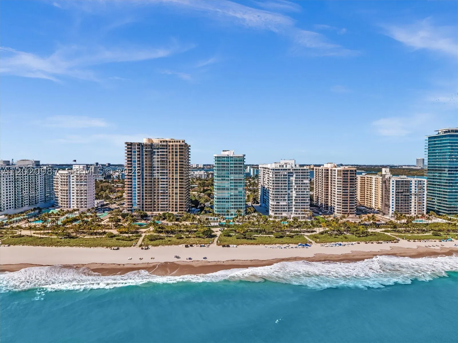 10101 Collins Ave #18C + CABANA