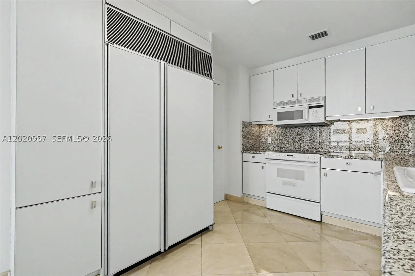 10101 Collins Ave #18C + CABANA