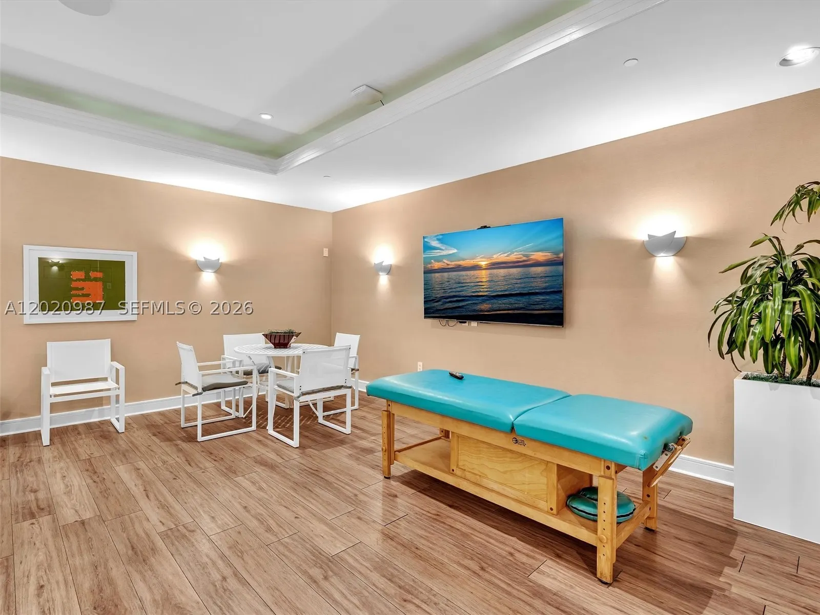 10101 Collins Ave #18C + CABANA