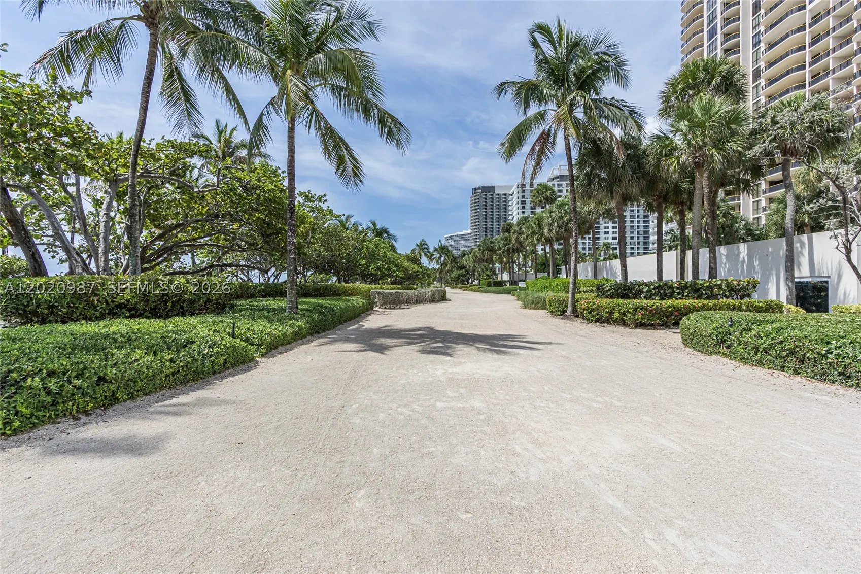 10101 Collins Ave #18C + CABANA