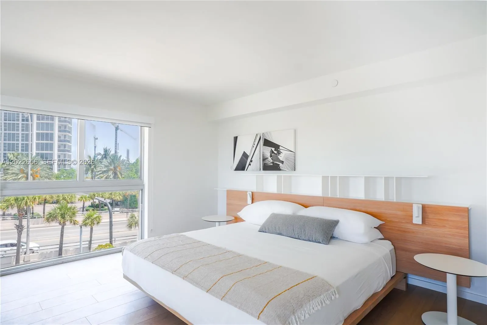 10250 Collins Avenue #412