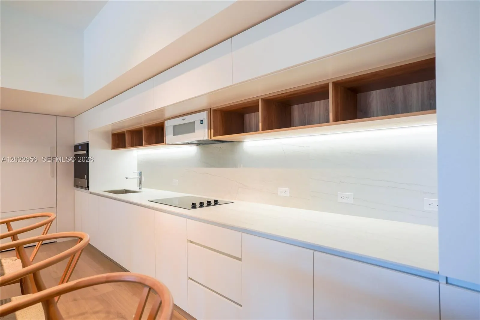 10250 Collins Avenue #412