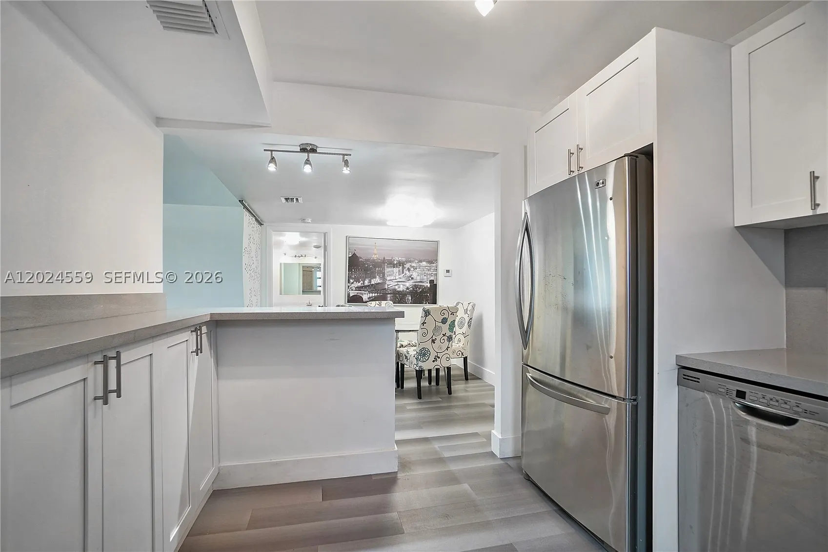 9273 Collins Ave #309
