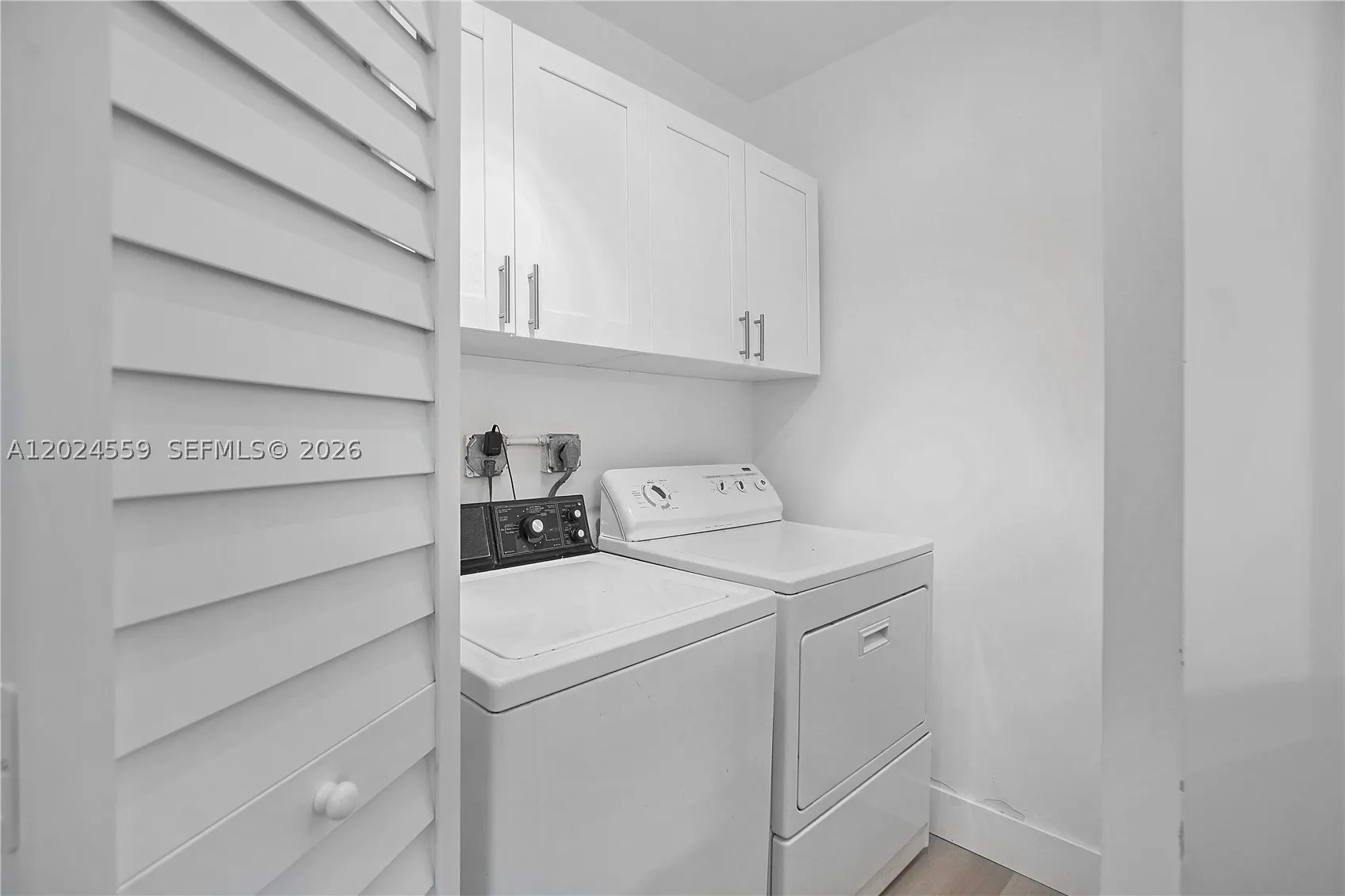 9273 Collins Ave #309
