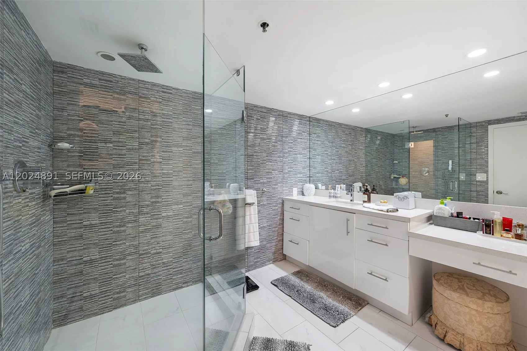 10175 Collins Ave #1505