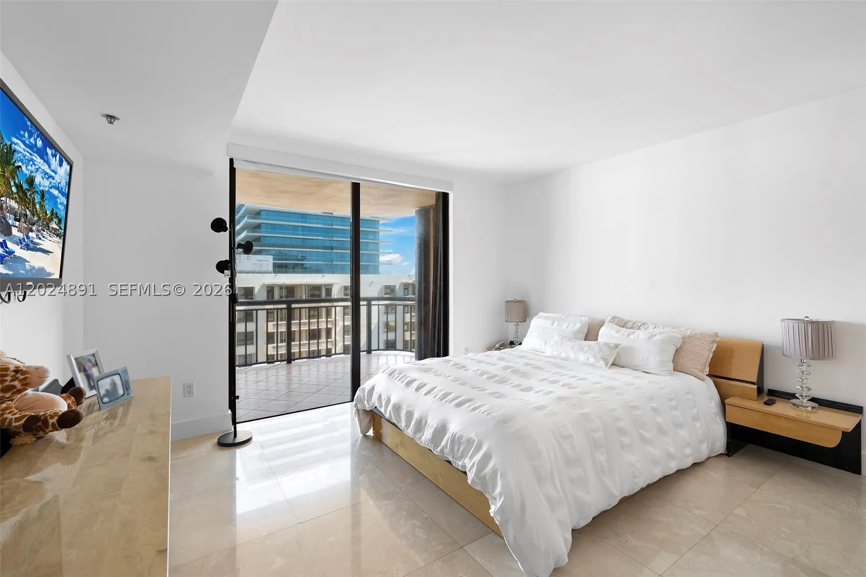 10175 Collins Ave #1505