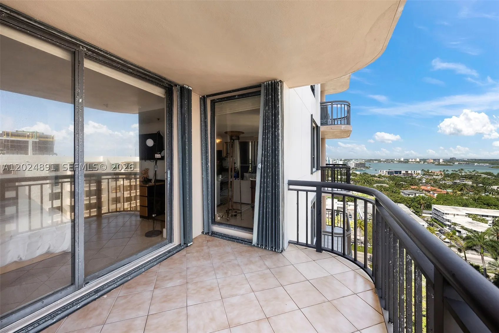 10175 Collins Ave #1505