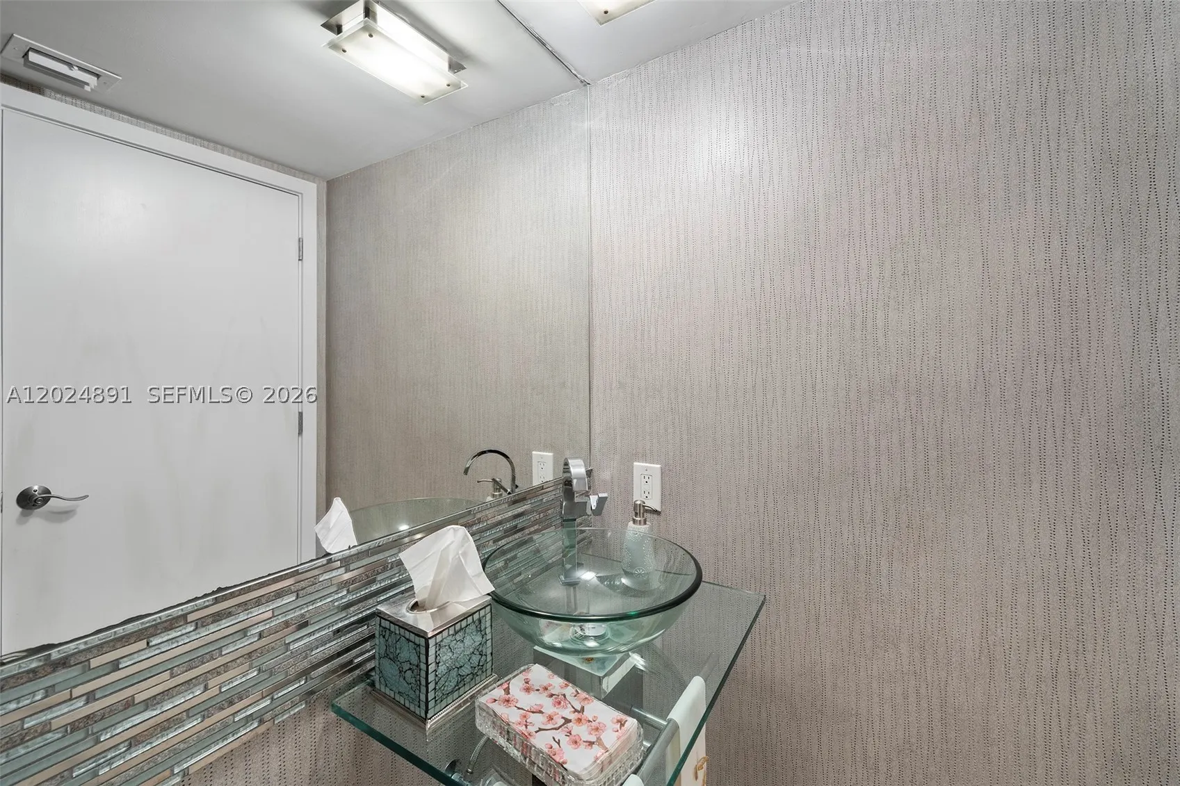 10175 Collins Ave #1505