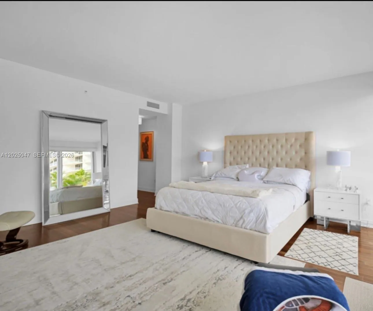 9601 Collins Ave #403