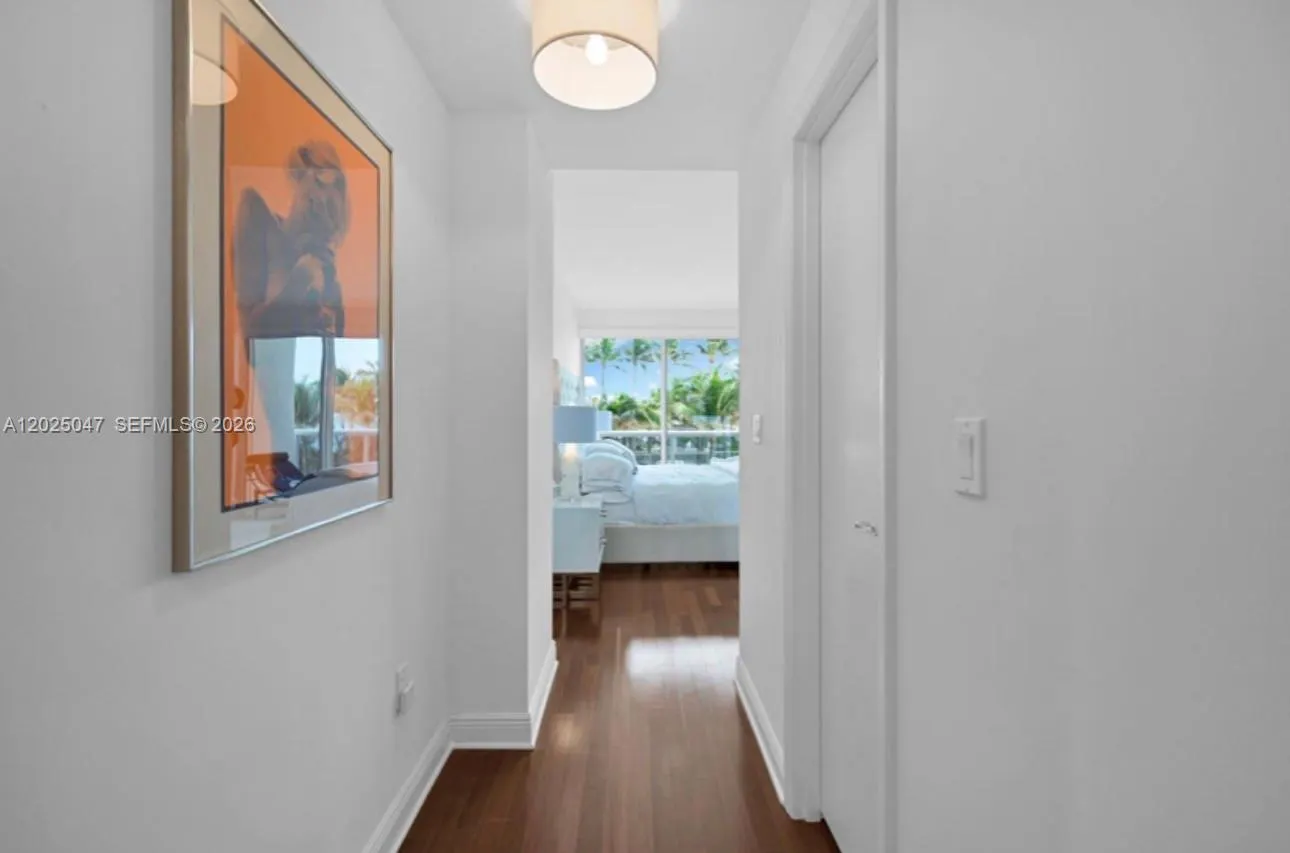9601 Collins Ave #403