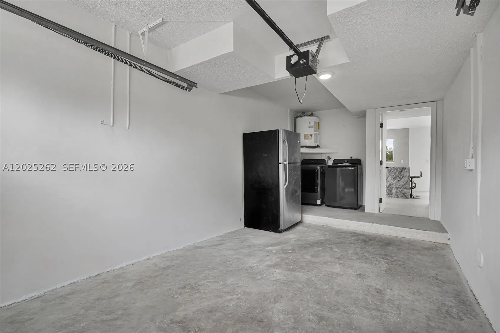 1089 SE 6th Ave