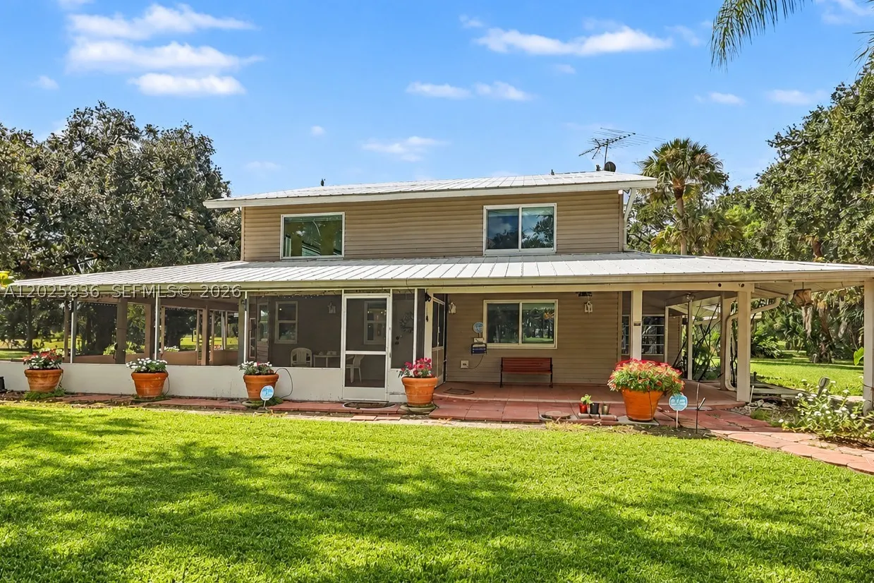3079 Frontier Cir