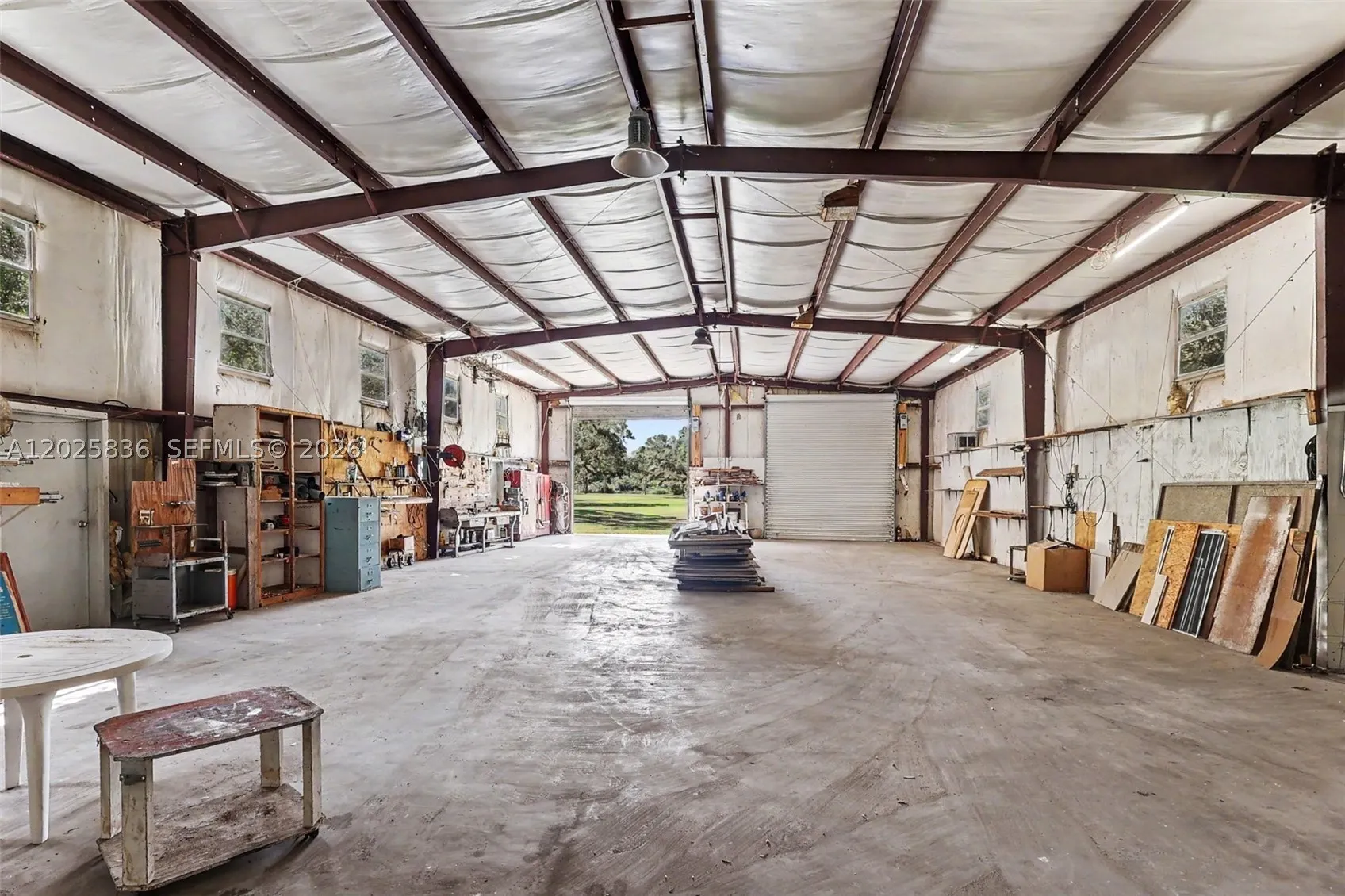 3079 Frontier Cir