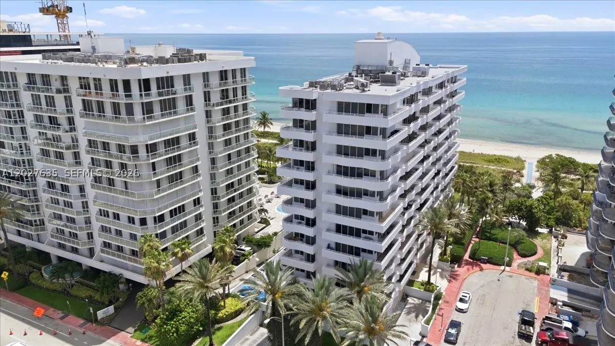 8911 Collins Ave #601