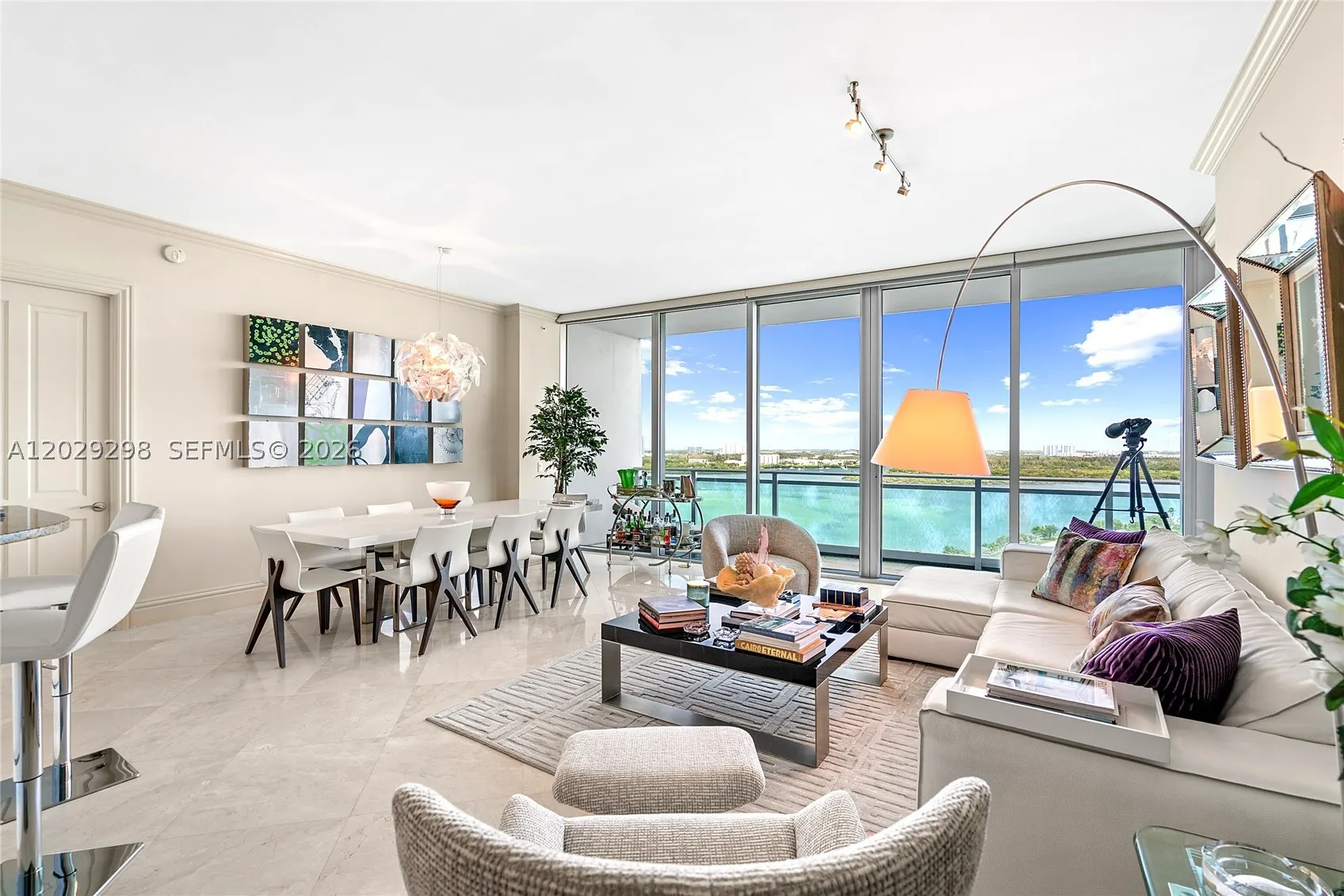 10295 Collins Ave #1606