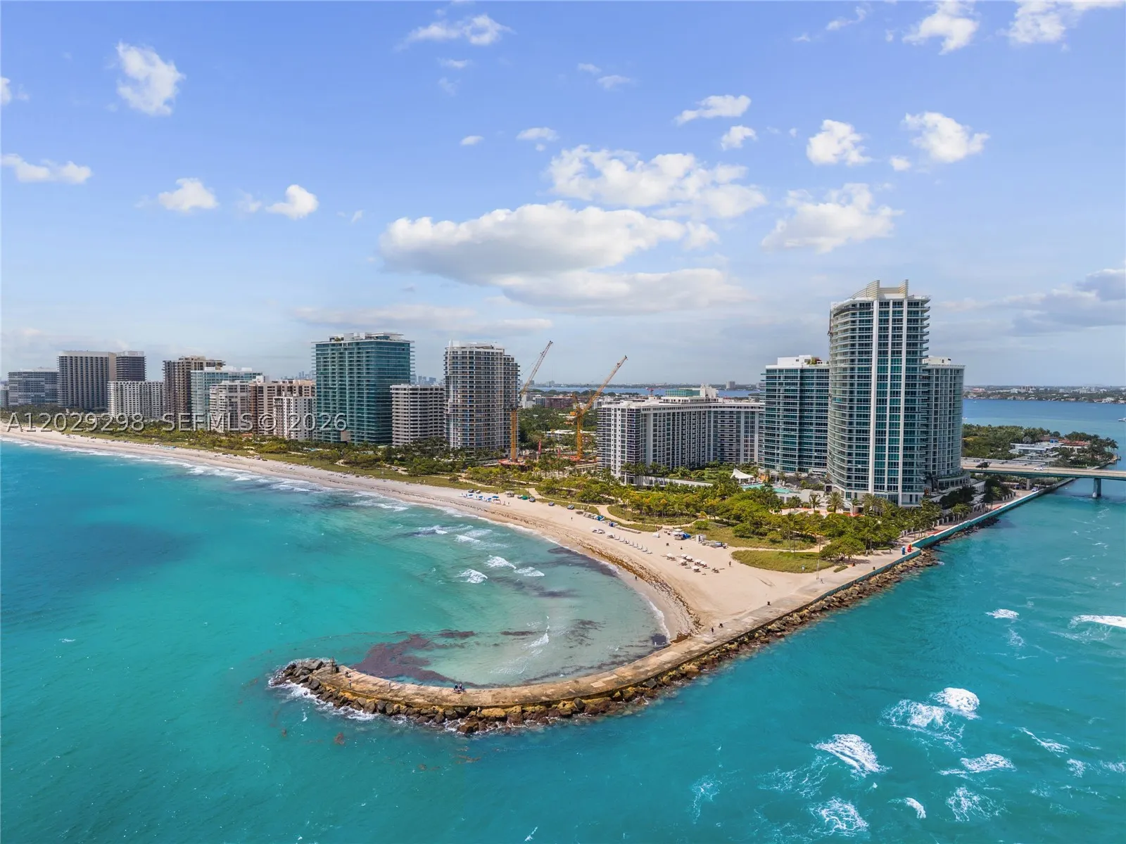 10295 Collins Ave #1606