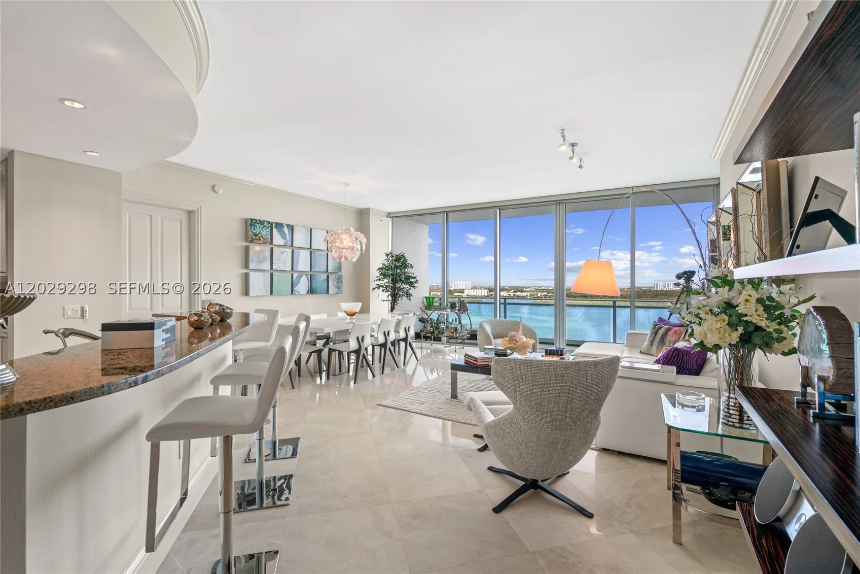 10295 Collins Ave #1606