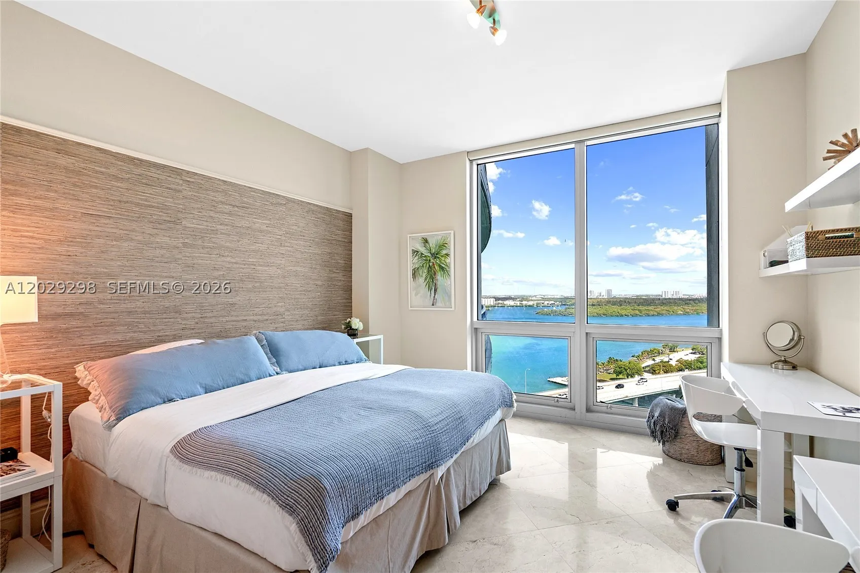 10295 Collins Ave #1606