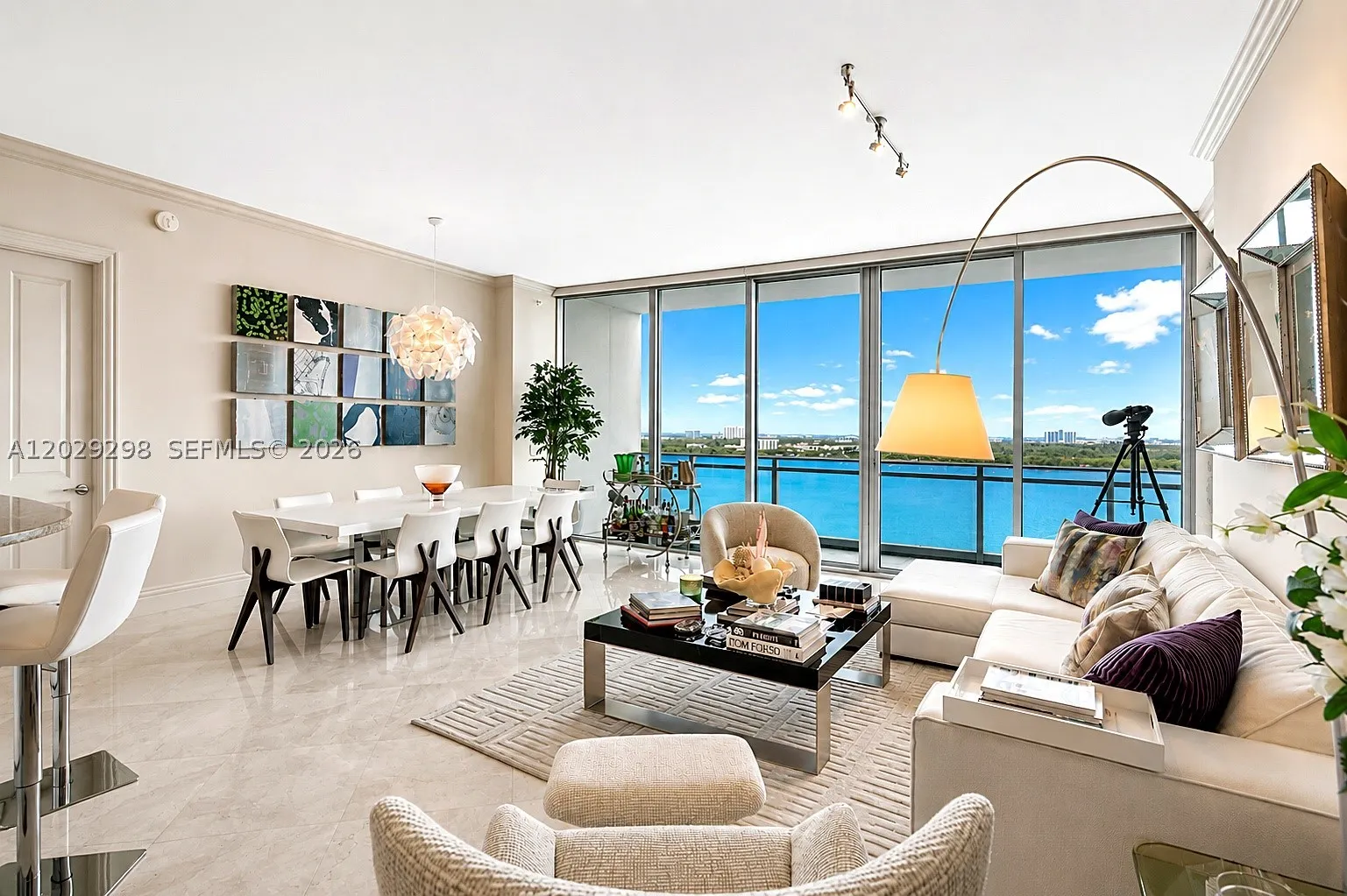 10295 Collins Ave #1606