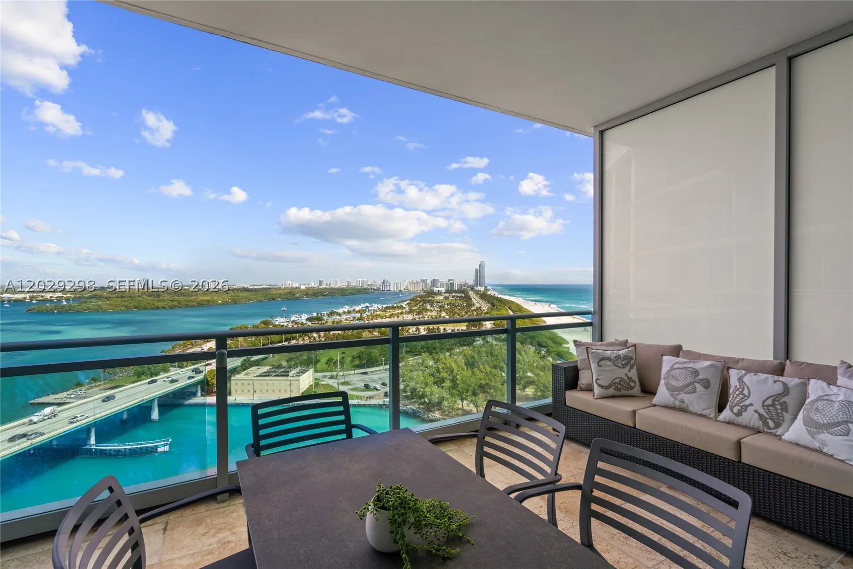 10295 Collins Ave #1606