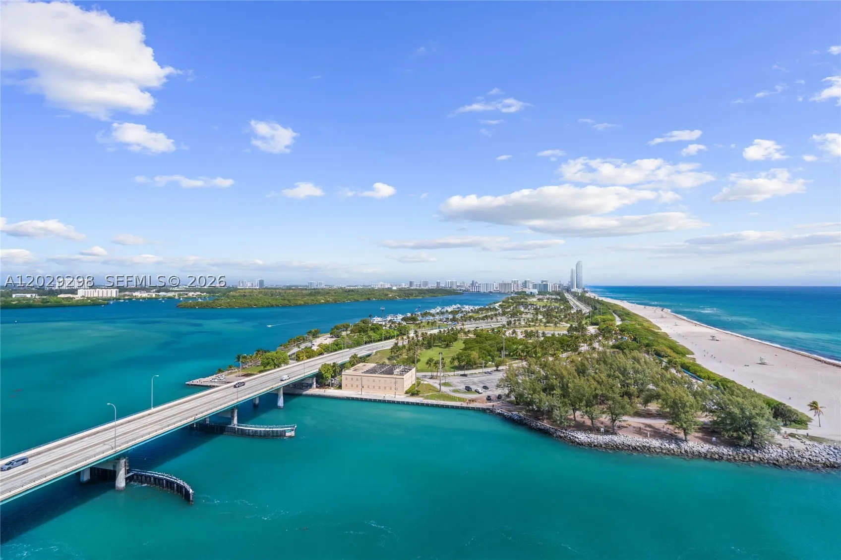 10295 Collins Ave #1606