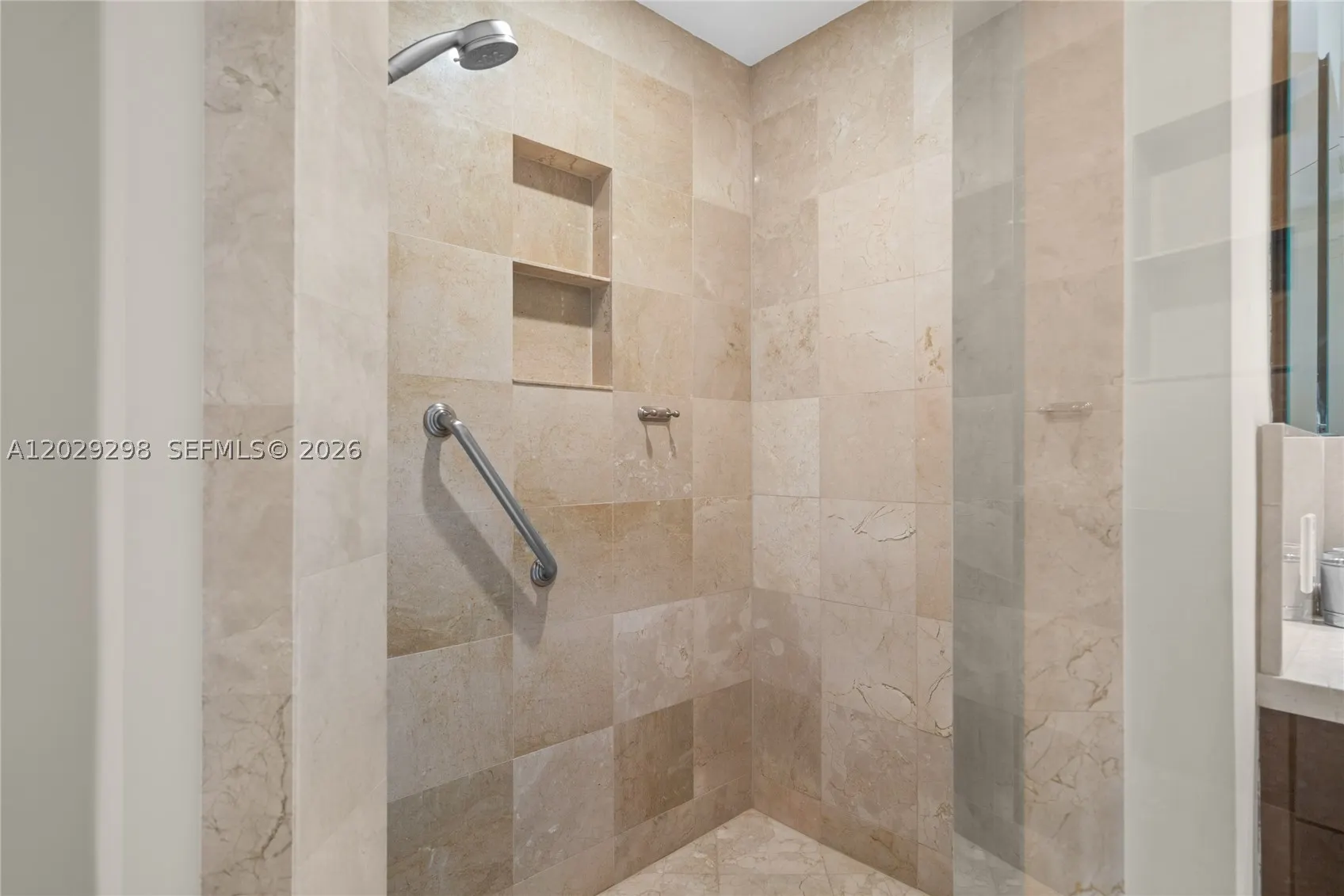 10295 Collins Ave #1606