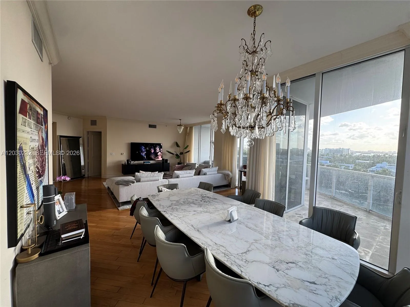 10225 Collins Ave #503