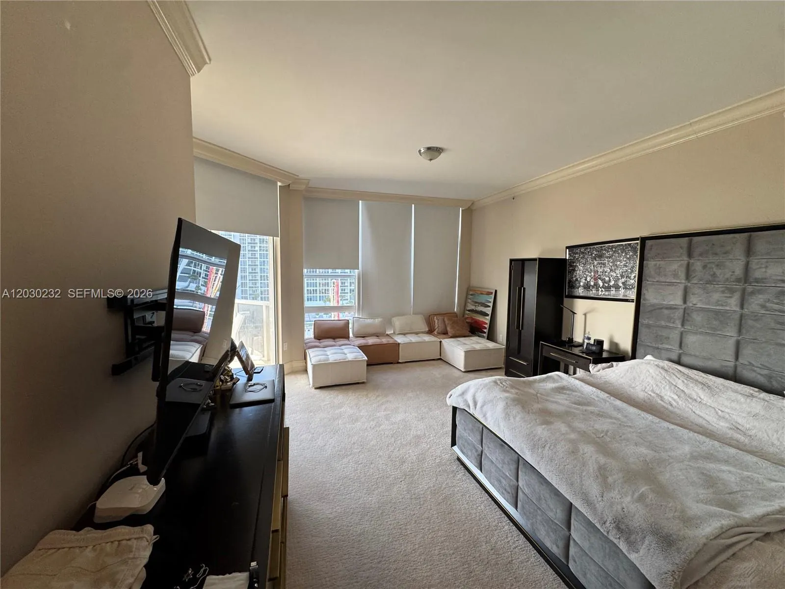 10225 Collins Ave #503