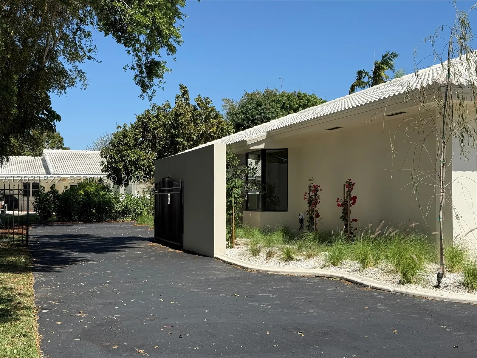 8845 SW 176th Ter