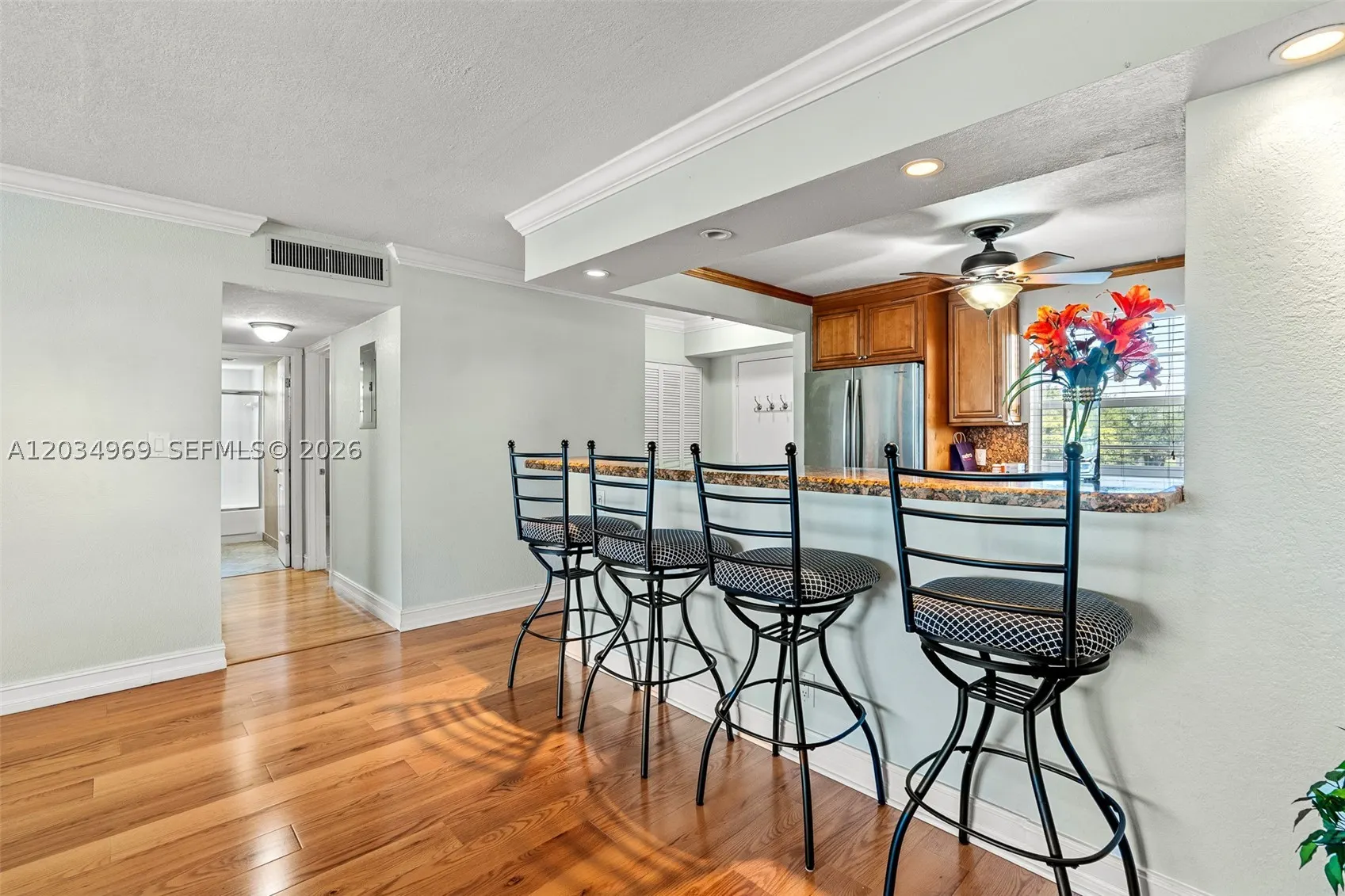 325 SE 11th Ter #308