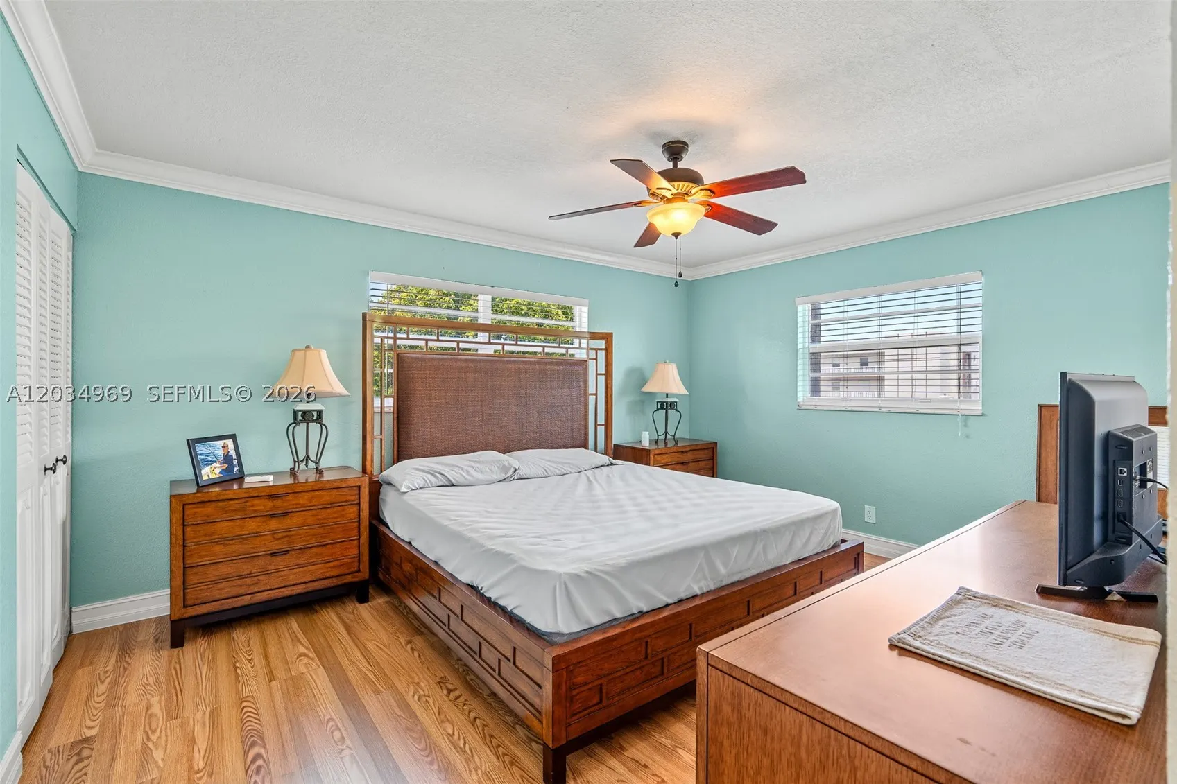 325 SE 11th Ter #308
